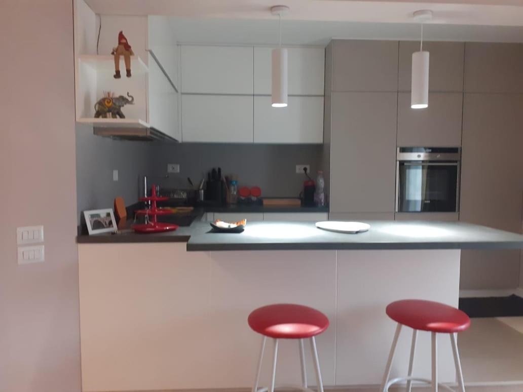 Lake View Apartment Tirana Exterior foto